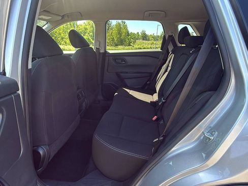 Used 2025 Nissan Rogue S AWD/4WD image 20