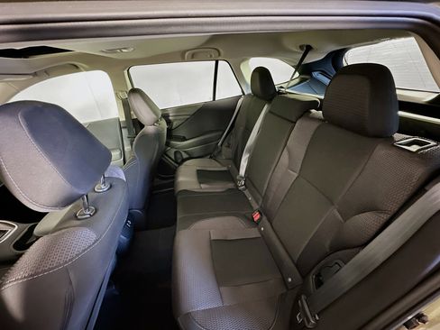 Used 2025 Subaru Outback Premium image 27