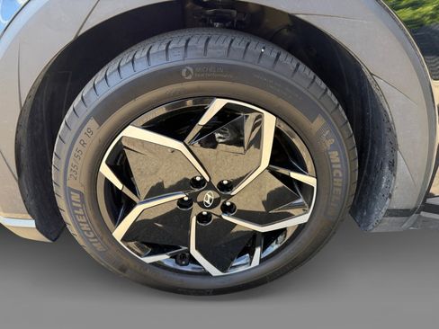 Certified 2024 Hyundai Ioniq 5 SEL image 9