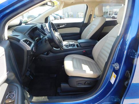 Used 2023 Ford Edge SEL w/ Convenience Package AWD/4WD image 16