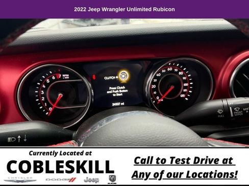 Used 2022 Jeep Wrangler Unlimited Rubicon w/ Cold Weather Group image 14
