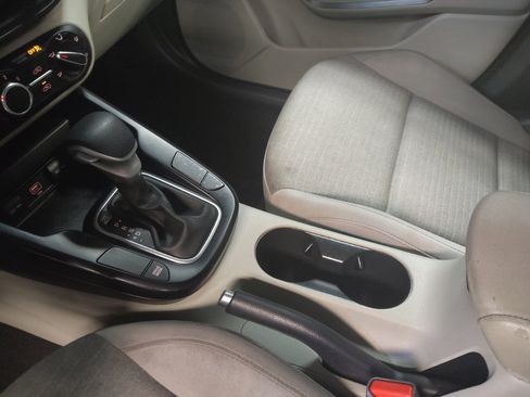 Used 2021 Kia Soul S FWD image 26