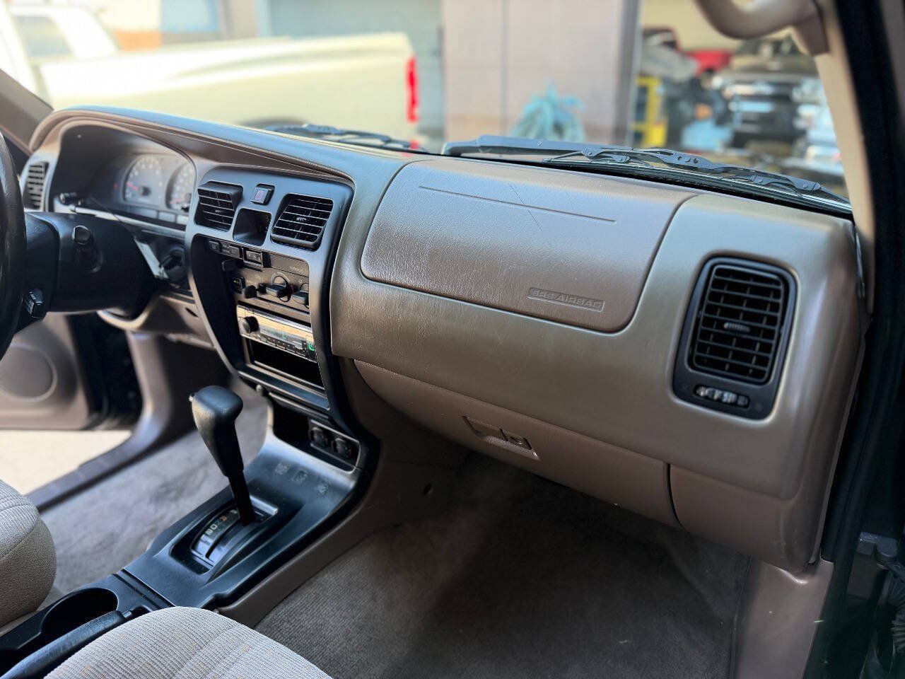 Used 2000 Toyota 4Runner 2WD w/ Upgrade Value Pkg 1 image 19