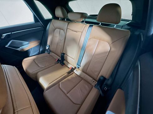 Used 2020 Audi Q3 2.0T Premium Plus w/ Premium Plus Package image 23