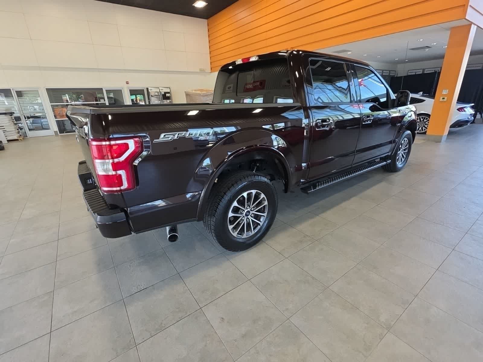Used 2020 Ford F150 XLT w/ Equipment Group 302A Luxury AWD/4WD image 9