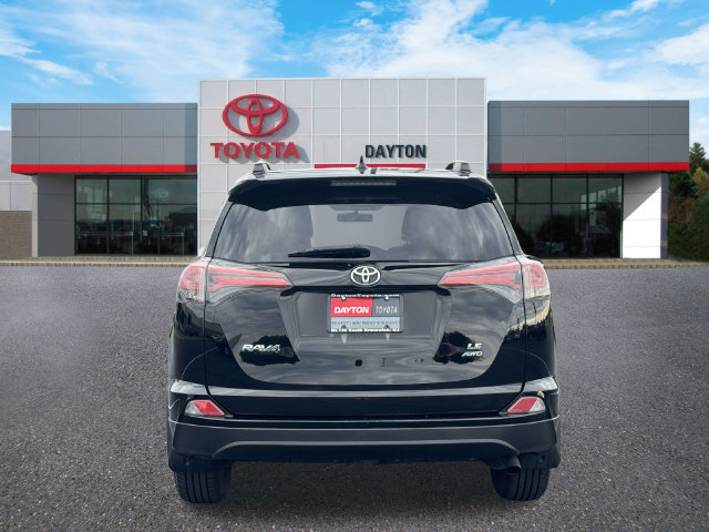 Used 2016 Toyota RAV4 LE AWD/4WD image 5