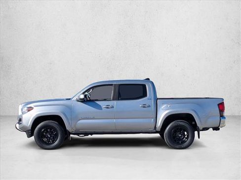 Used 2019 Toyota Tacoma SR5 image 8