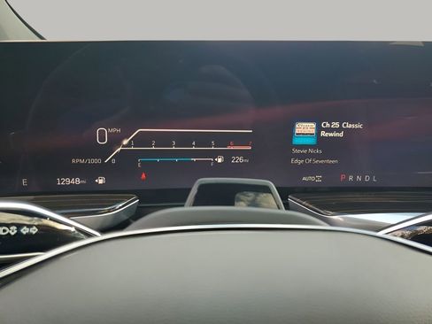 Certified 2025 Cadillac Escalade Premium Luxury image 40