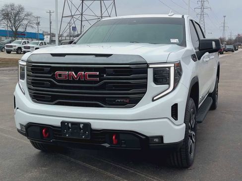 Certified 2022 GMC Sierra 1500 AT4 w/ AT4 Preferred Package image 7