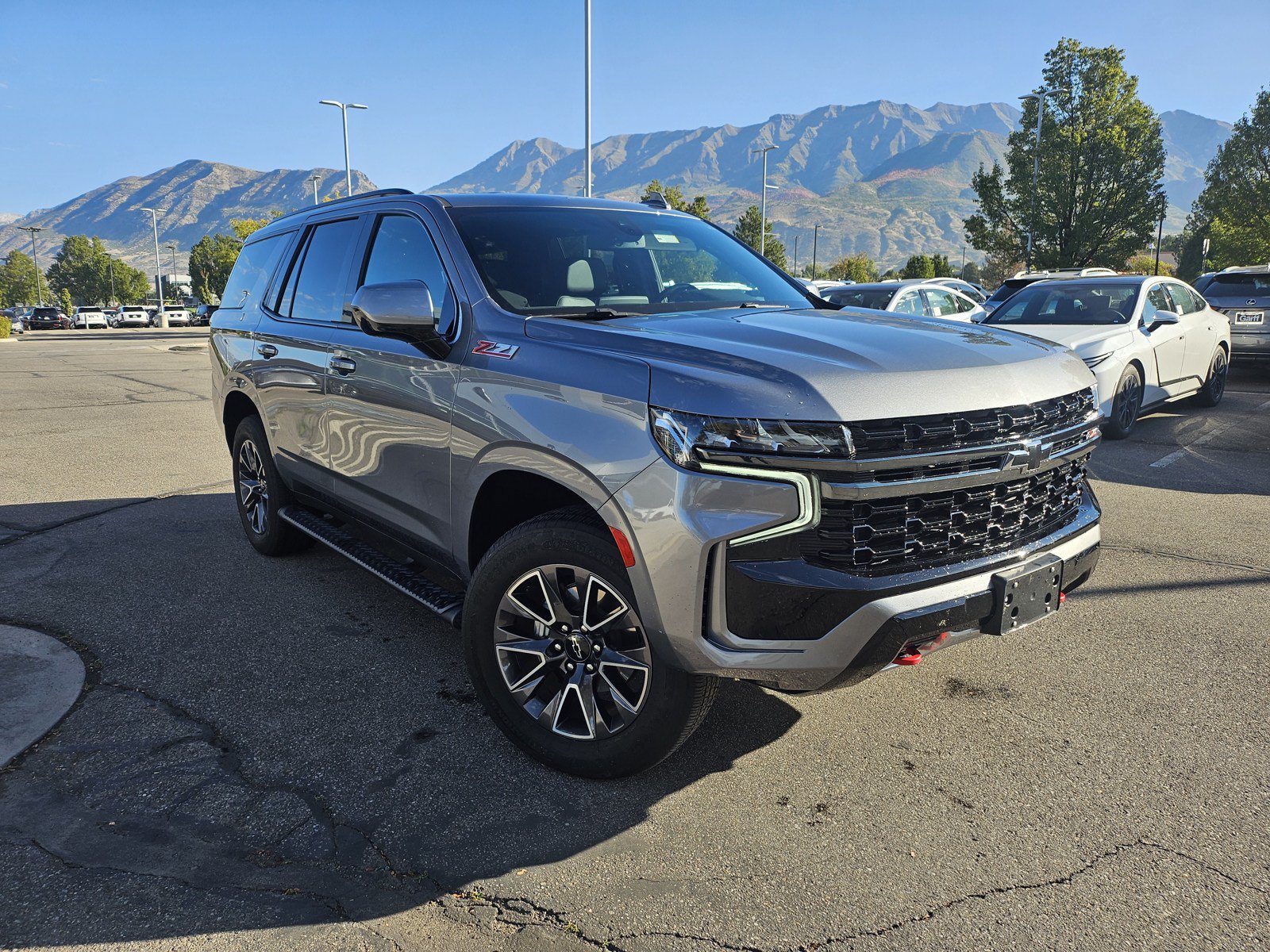 Used 2021 Chevrolet Tahoe Z71 w/ Rear Media and Nav Package AWD/4WD image 3