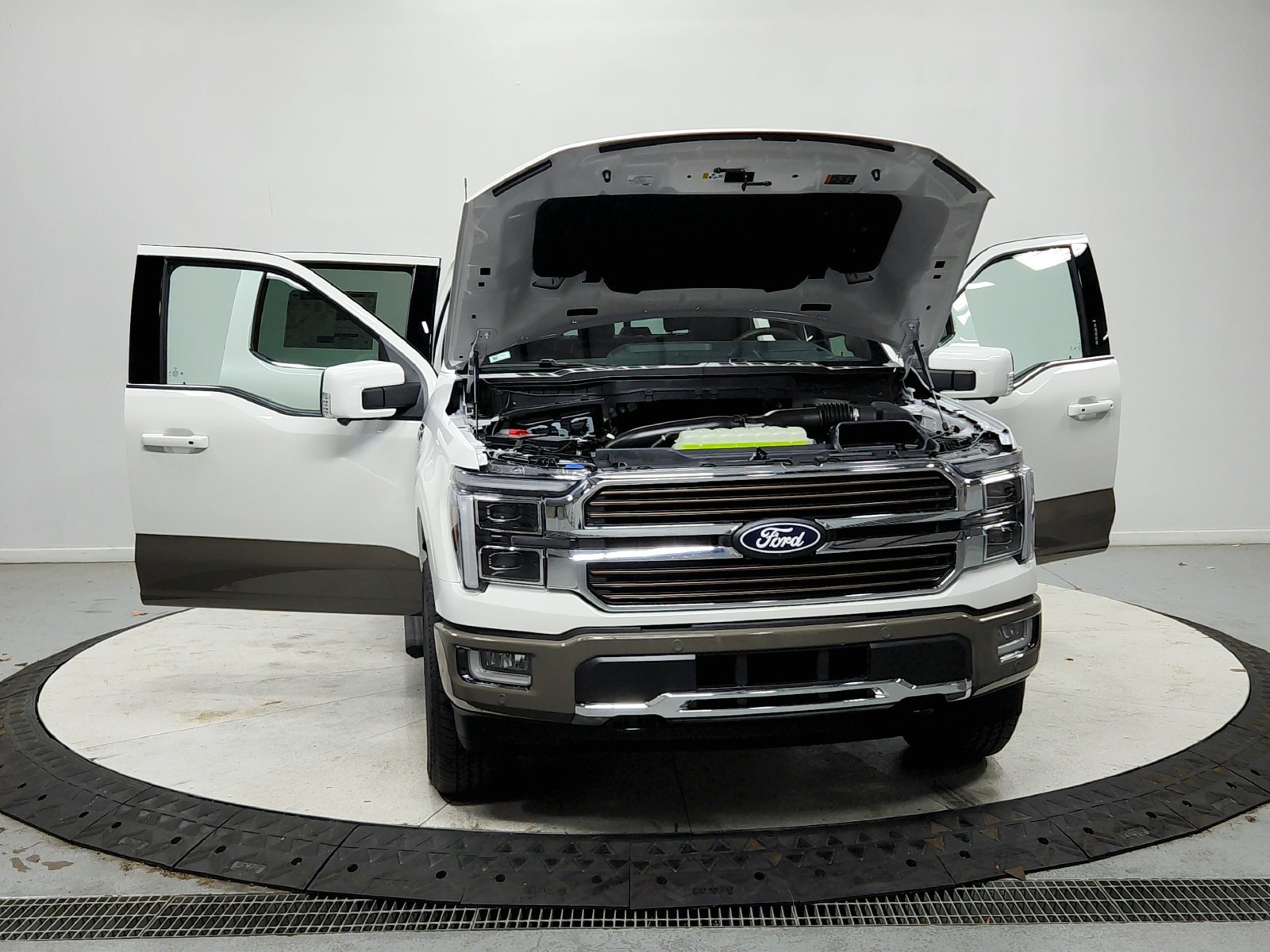 New 2026 Ford F150 King Ranch w/ Equipment Group 601A High AWD/4WD image 11