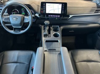 Used 2022 Toyota Sienna XLE Woodland Edition AWD/4WD video 3
