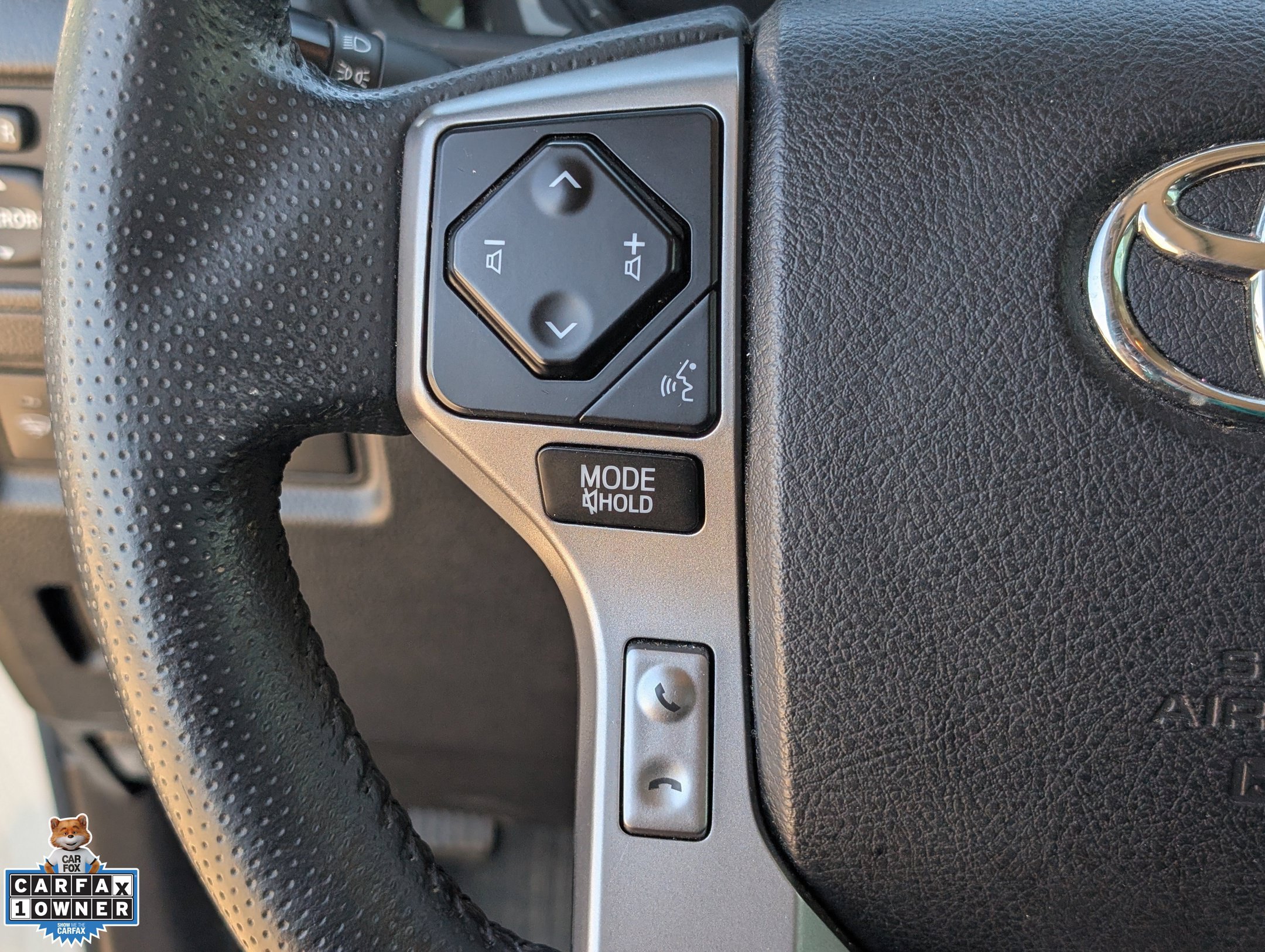 Used 2020 Toyota 4Runner SR5 Premium w/ Moonroof Package RWD image 28