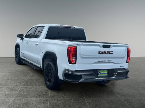 Used 2022 GMC Sierra 1500 SLE image 5