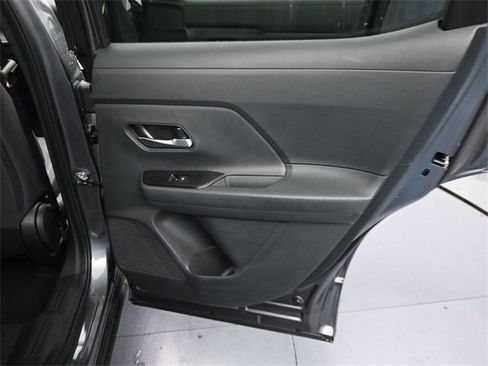 New 2026 Nissan Kicks SV image 28