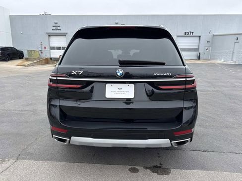 Used 2023 BMW X7 xDrive40i w/ Premium Package image 3