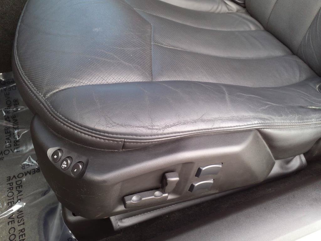 Used 2005 Cadillac XLR RWD image 25