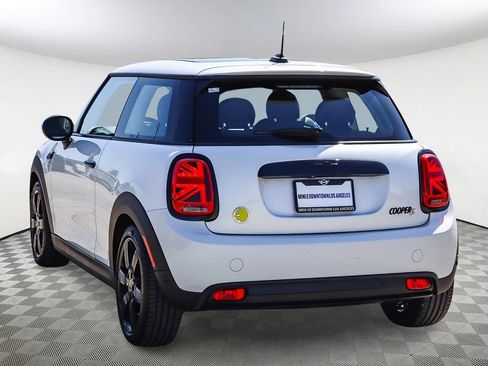 Used 2024 MINI Cooper SE FWD image 11