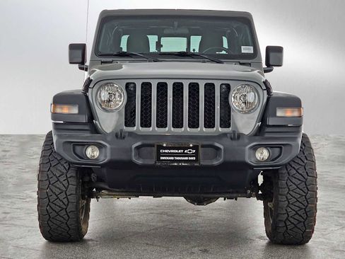 Used 2020 Jeep Gladiator Sport w/ Quick Order Package 24S image 8