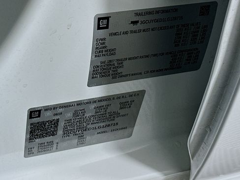 Used 2020 Chevrolet Silverado 1500 LTZ w/ LTZ Premium Package image 12