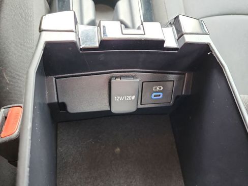 Used 2022 Toyota Corolla LE image 33