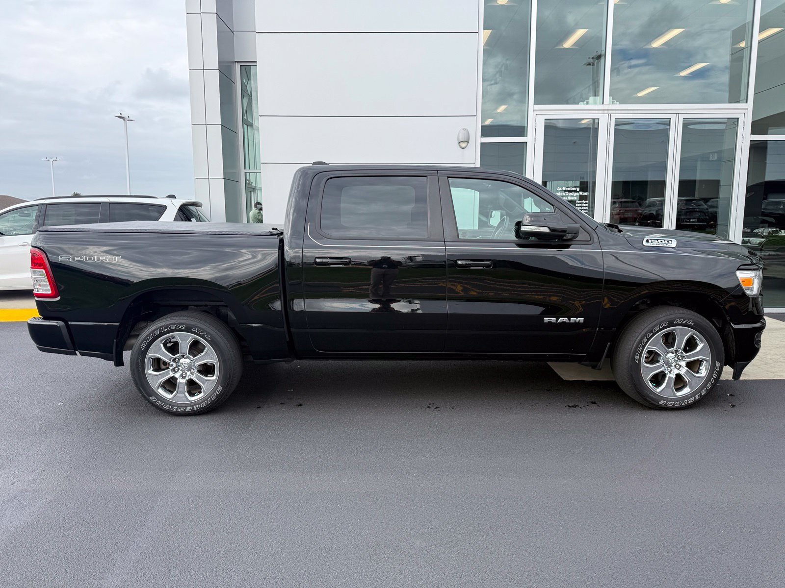 Used 2020 RAM 1500 Big Horn AWD/4WD image 2