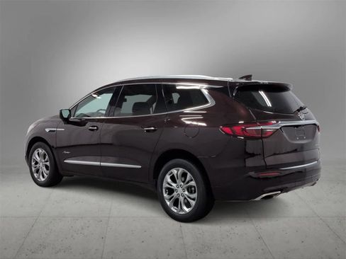 Used 2021 Buick Enclave Avenir w/ Avenir Technology Package image 6