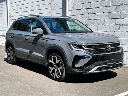 Used 2023 Volkswagen Taos SEL AWD/4WD image 7