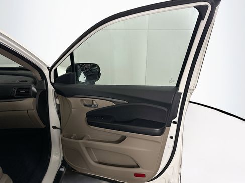 Used 2016 Honda Pilot EX-L image 34