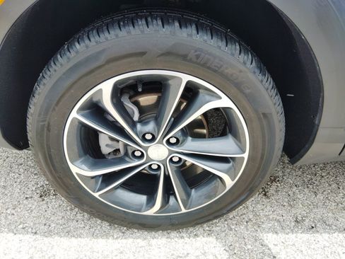 Used 2023 Buick Encore GX Select AWD/4WD image 10
