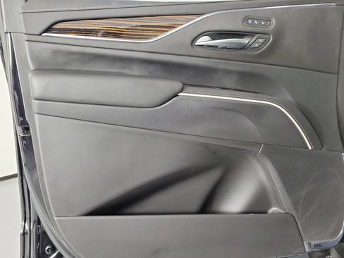 Certified 2023 Cadillac Escalade ESV Premium Luxury w/ Performance Package RWD image 21