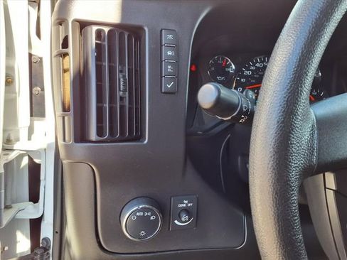 Used 2023 Chevrolet Express 2500 w/ Driver Convenience Package image 18
