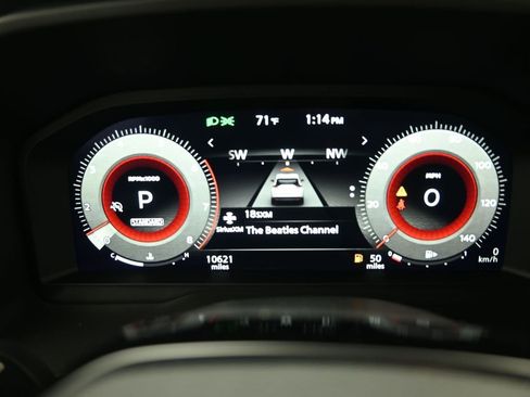 Used 2025 Nissan Rogue Platinum w/ Platinum Premium Package FWD image 11