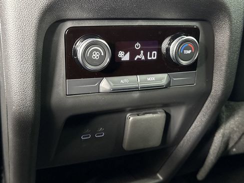 New 2026 Buick Enclave Preferred w/ Power Package image 22