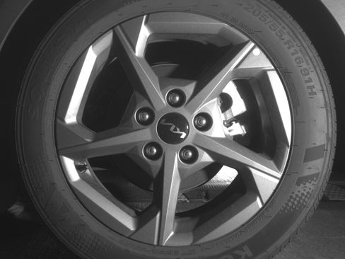 Used 2025 Kia K4 LXS image 14