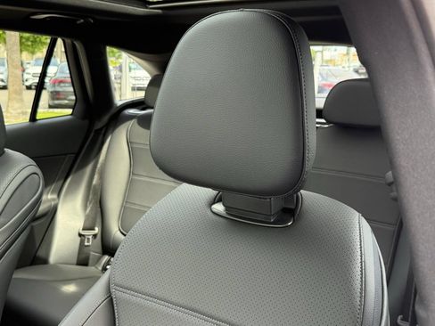 Certified 2026 Mercedes-Benz GLC 300 image 3