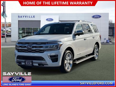 Used 2024 Ford Expedition Platinum image 1