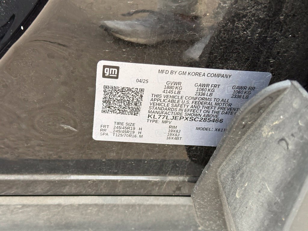 Used 2025 Chevrolet Trax RS w/ Sunroof Package FWD image 10