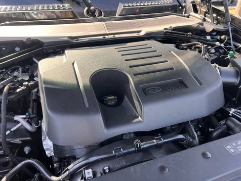 Used 2024 Land Rover Defender 130 X AWD/4WD image 39