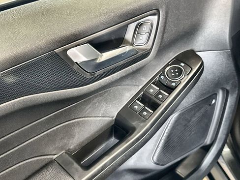 New 2026 Ford Escape ST-Line w/ Cold Weather Package FWD image 14