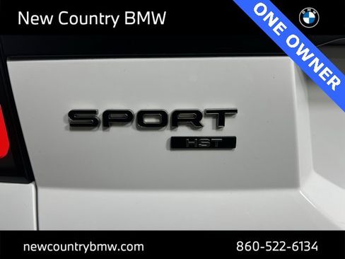 Used 2022 Land Rover Range Rover Sport HST image 11