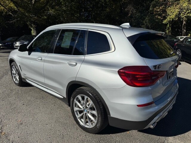 Used 2018 BMW X3 xDrive30i AWD/4WD image 2