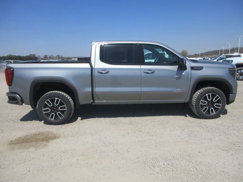 New 2026 GMC Sierra 1500 AT4 w/ AT4 Premium Package image 3