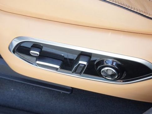 Used 2022 Jeep Grand Cherokee L Summit w/ Luxury Tech Group V image 22