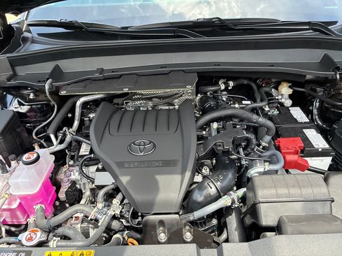 New 2026 Toyota Grand Highlander AWD image 32