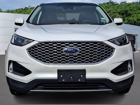 Certified 2023 Ford Edge SEL w/ Convenience Package AWD/4WD image 2
