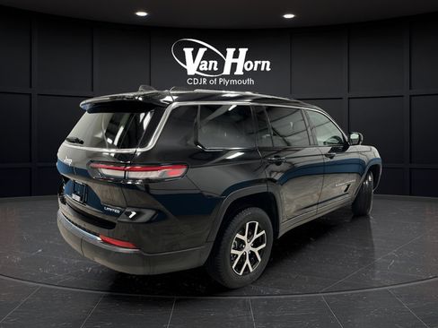 Used 2023 Jeep Grand Cherokee L Limited AWD/4WD image 7