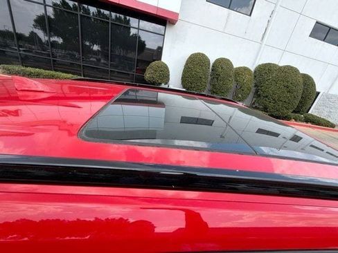 Used 2021 Chevrolet Blazer RS w/ Enhanced Convenience Package FWD image 3