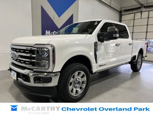 Used 2025 Ford F250 Lariat w/ Lariat Ultimate Package AWD/4WD image 9