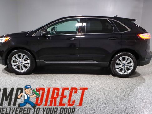 Used 2021 Ford Edge Titanium w/ Cargo Accessory Package image 10